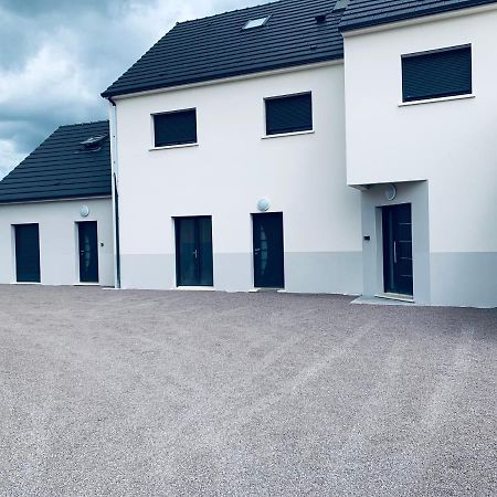 Apartament Bella Vista, Parking Gratuit, 5 Min Auxerre Monéteau Zewnętrze zdjęcie
