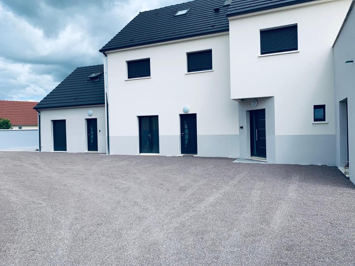 Apartament Bella Vista, Parking Gratuit, 5 Min Auxerre Monéteau Zewnętrze zdjęcie